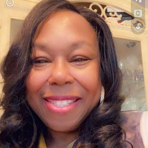 Meet your Posher, Lanell